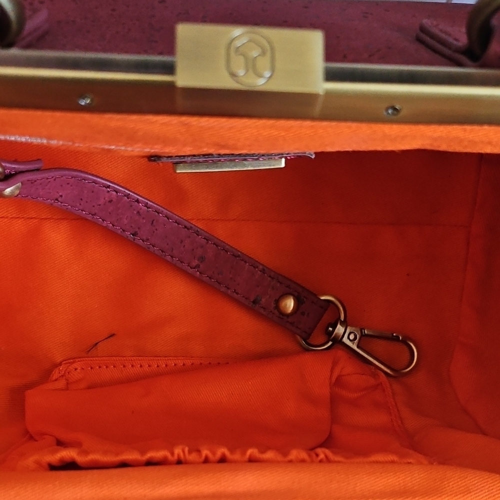 Laflore Paris Raspberry Chouchou Handbag - Picture 3 of 4